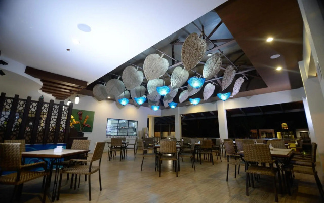 Mo2 Lagoon Coron