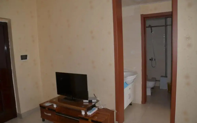 Lan Zhou Long Shang Rain Fall