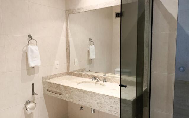 Pineapples F1106 | Copacabana Penthouse and Pool