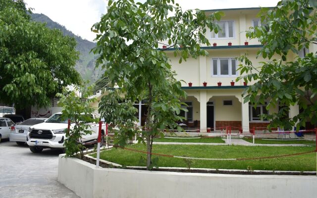 Hotel River View Naran