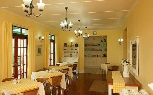 District Six Guesthouse