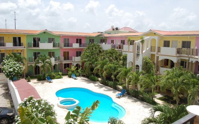 Bahia Azul Beach & Pool Apartment