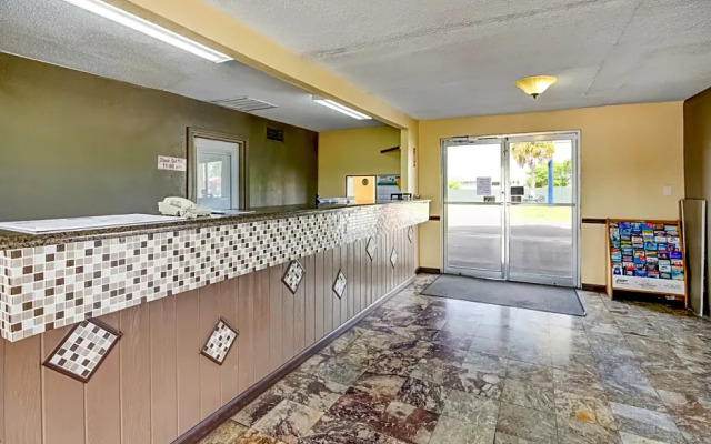 OYO Hotel Lake Charles LA I-10