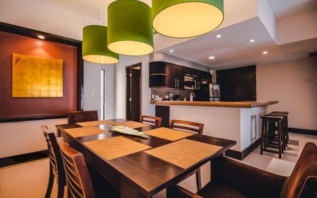 Beachfront Penthouse With Private Pool, Amazing!