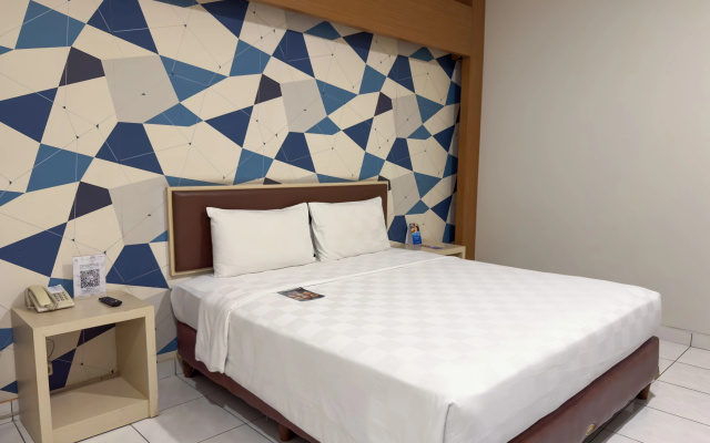 Hotel 88 Mangga Besar VIII by WH – Guest Rooms – Jakarta