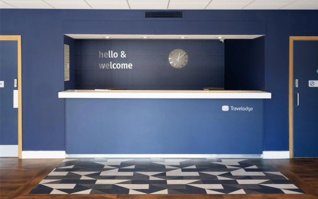 Travelodge Edinburgh Airport Ratho Station