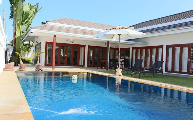 Thiva Pool Villa Hua Hin