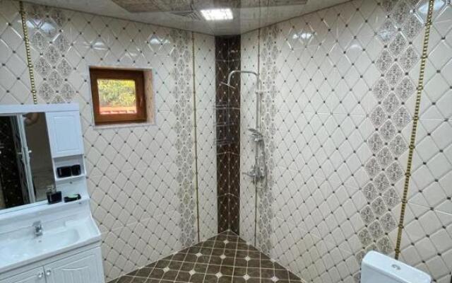 Friend's House