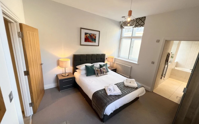 Windsor Castle Apartments