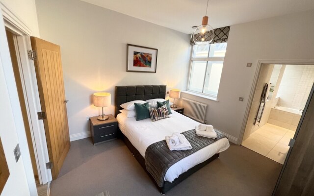 Windsor Castle Apartments