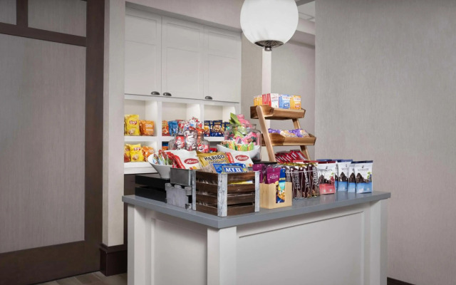 Homewood Suites by Hilton Jacksonville Downtown-Southbank