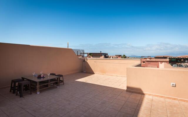 Home2Book Las Vistas Corralejo, Amazing Terrace