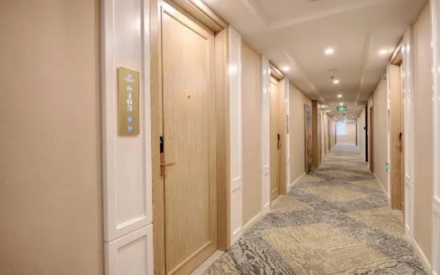 Vienna Hotel (Shouguang Wanda Plaza store)