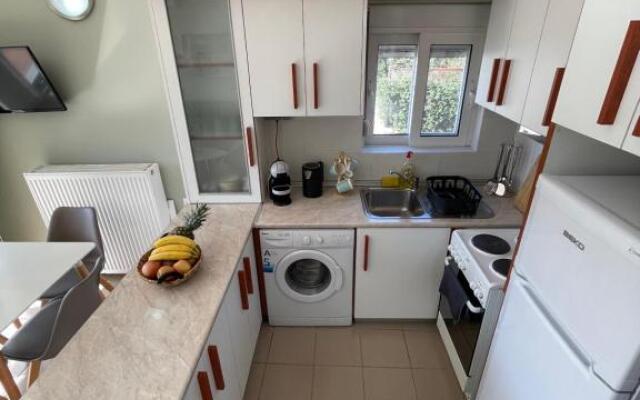 Aggeliki's Hideaway