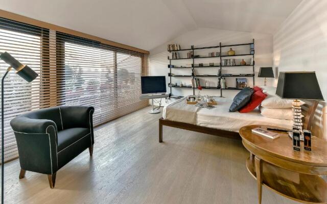 An amazing apartment in Oltrarno