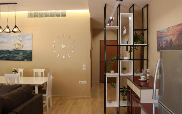 Belleview Apartment 3