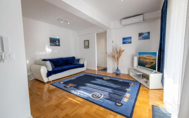 Apartments Antunović