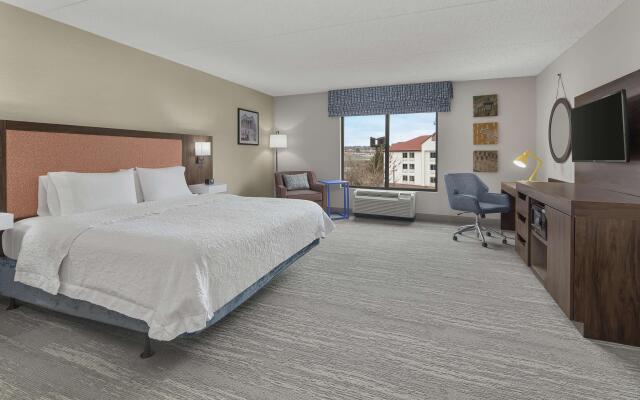 Hampton Inn & Suites Macon I-75 North