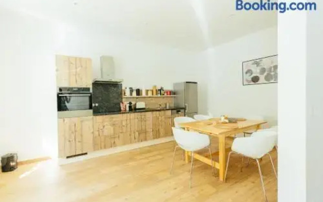 The newPAST Apartment