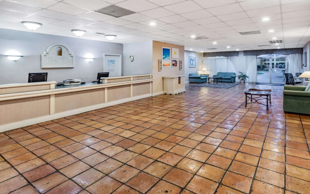 Days Inn by Wyndham Del Rio