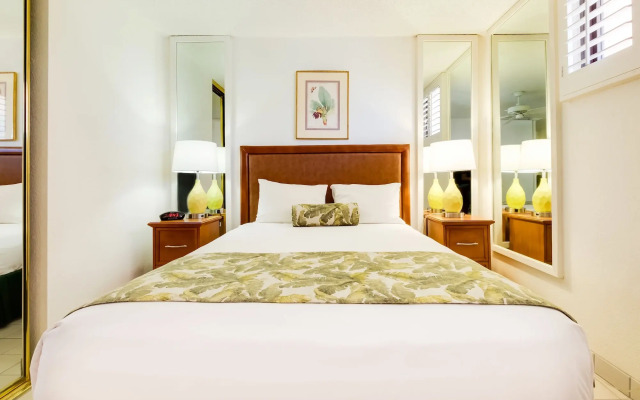 Maui Schooner Resort