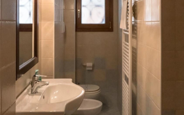 La Gondola Canal View