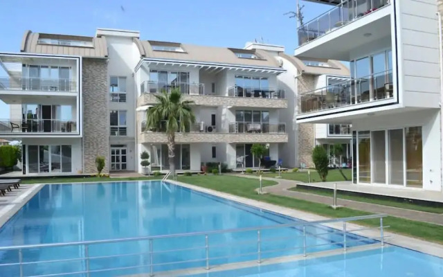 Elegant Pool View Duplex Apartment