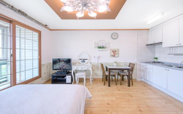 Ganghwa Ara Pension