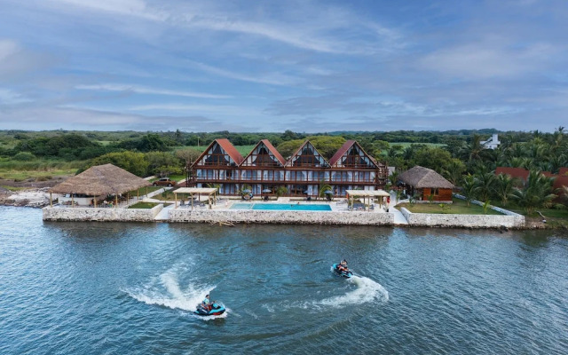 Riverside Hotel Chachalacas