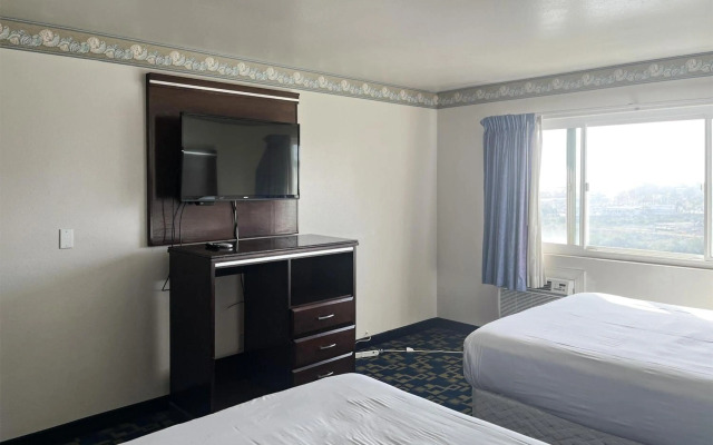 Motel 6 Oceanside, CA Marina / Camp Pendleton