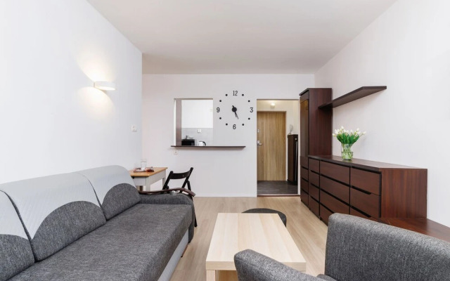 Apartment Warsaw Podlesna by Renters