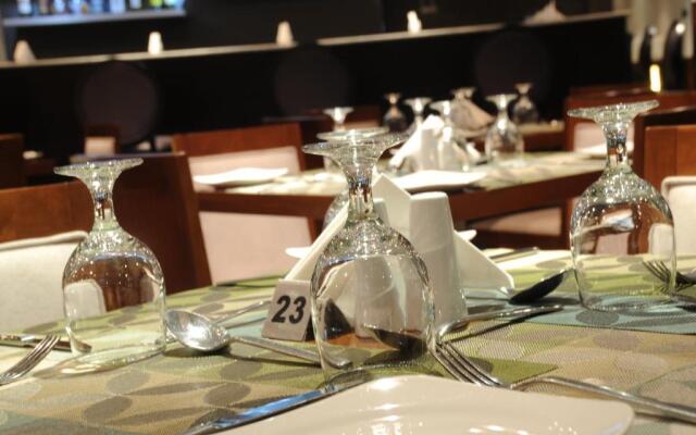 Holiday Bahrain Hotel