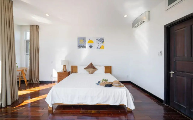 T P Pool Villa