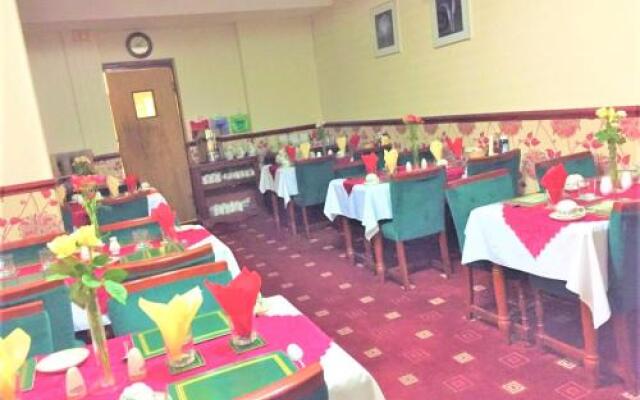 Lyndhurst Hotel