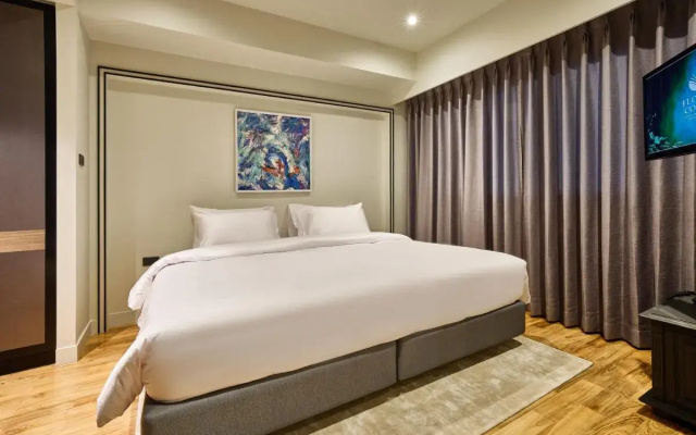 Floral Court Hotel & Residence Sukhumvit 13