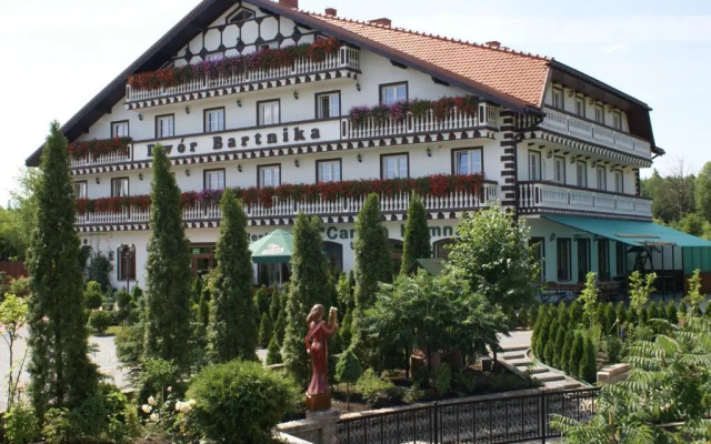 Dwór Bartnika