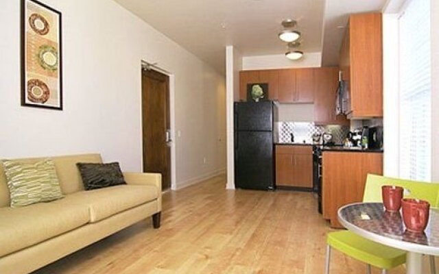 Sunshine Suites At 417
