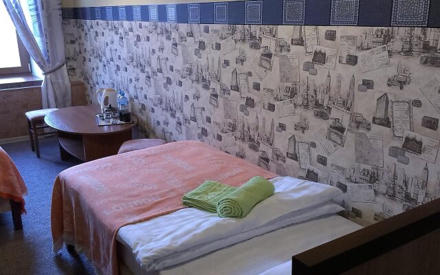 Отель Sleep at Home