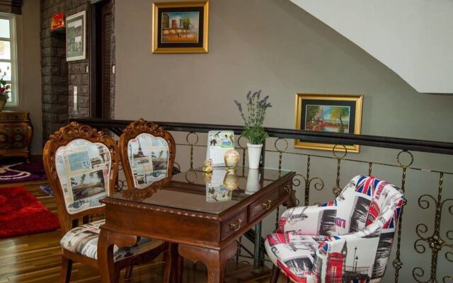 Smurf Inn Homestay
