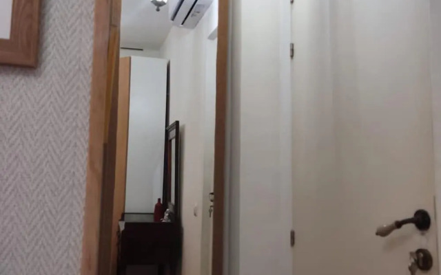 Studios Or Private Rooms