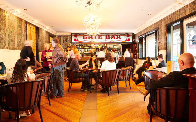 Prince's Gate Hotel