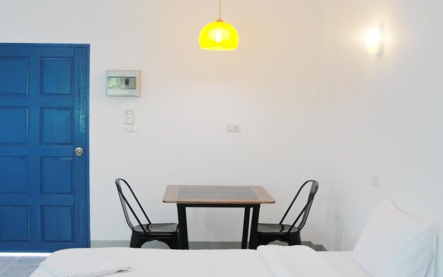 Blue Hip Apartment Nakhon Sri