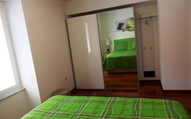 Center Stylish Apartment