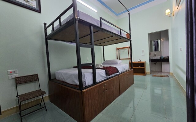 Vi TamCoc Hotel