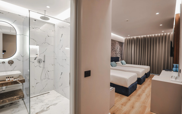 Hotel Oasis