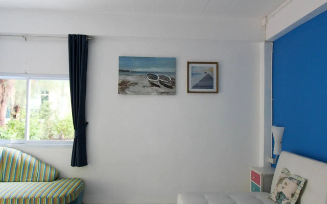 Issara Beach Resort
