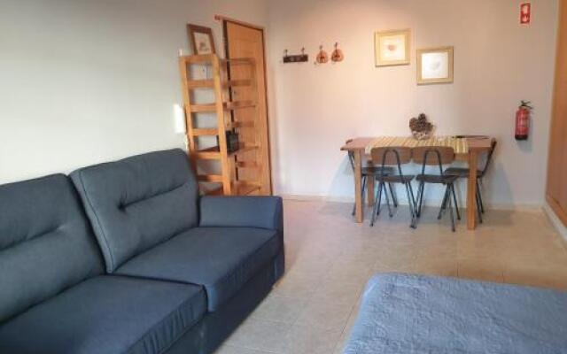 Lovely Studio Marta on the Beach Falesia, Albufeira