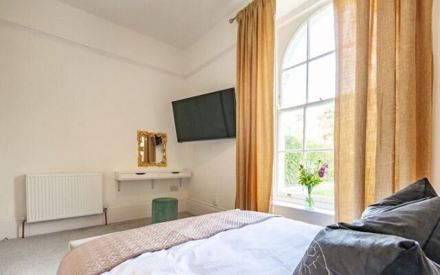 Wyndham Square Apartments by K Boutique