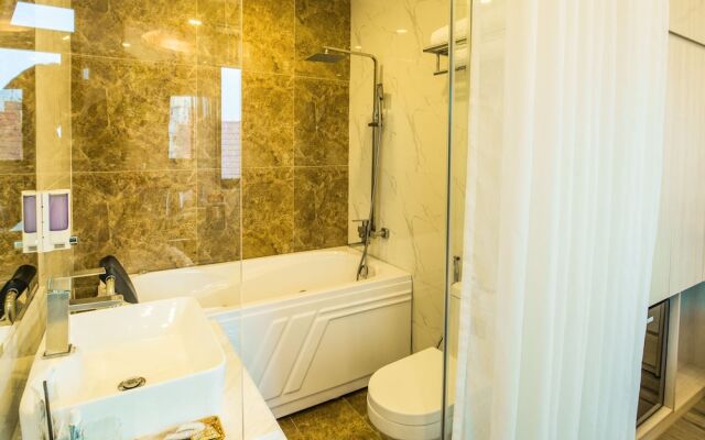 Golden hotel