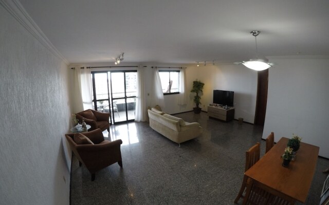 Apartamento amplo no coração da Aldeota
